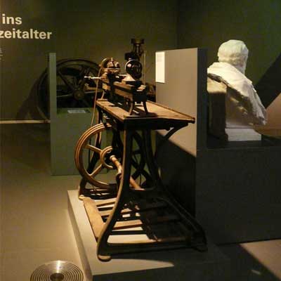 Ausstellung Moderne Zeiten, Industriealisierung bis zur Gegenwart